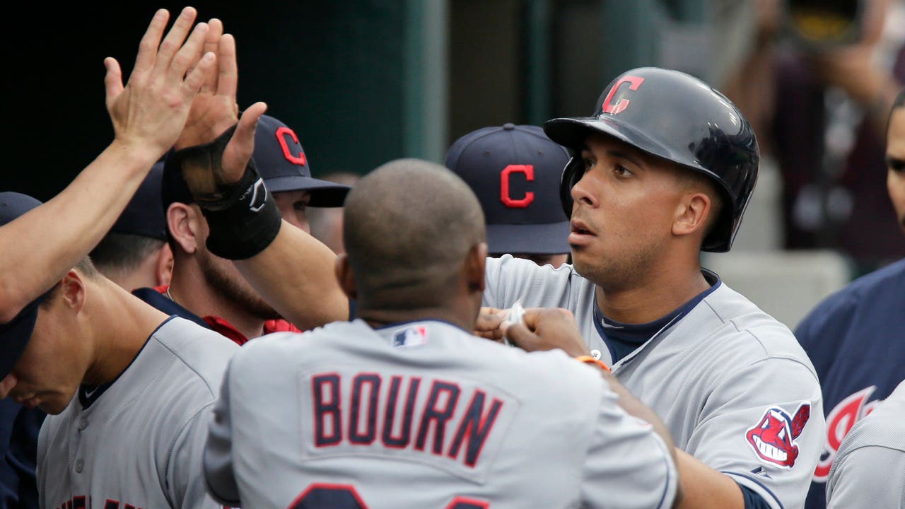 Indians edge Tigers 5-4